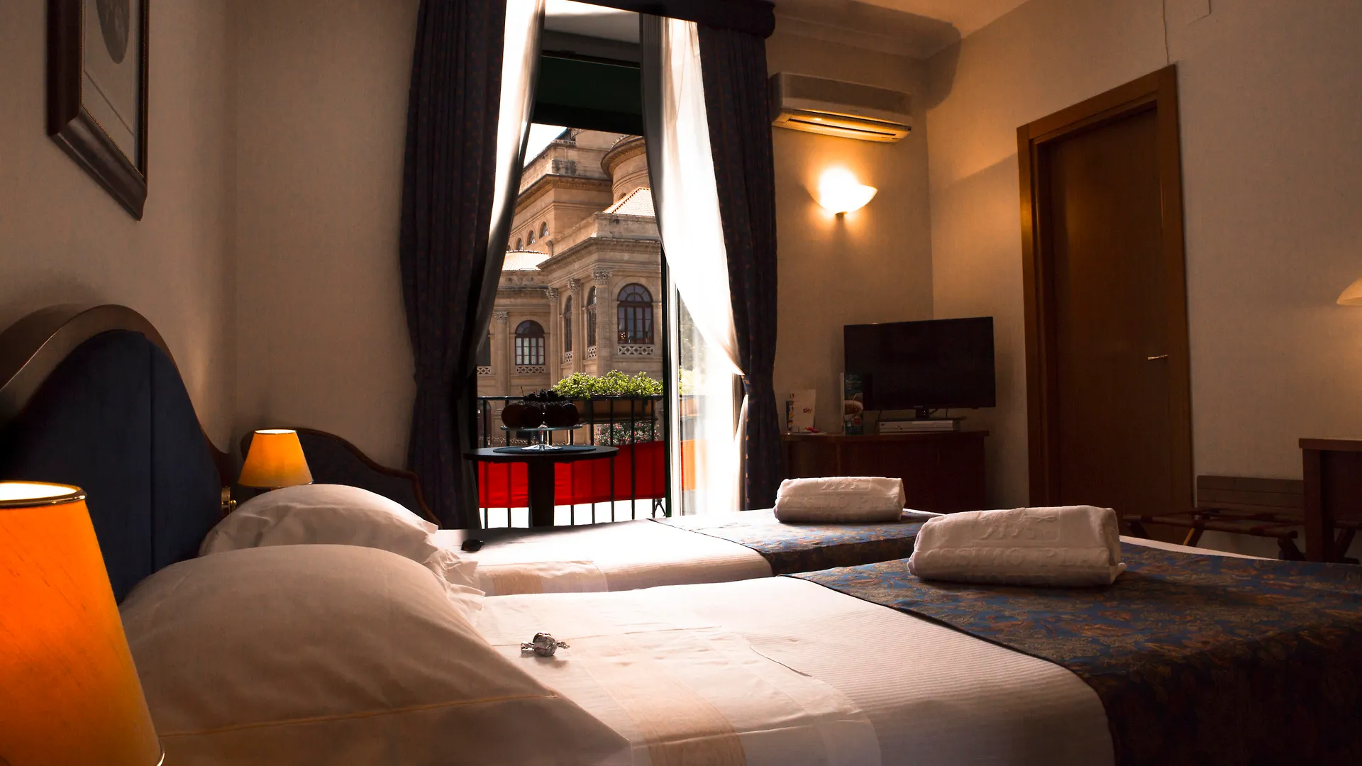 Massimo Plaza Hotel Palermo 4*,  Itália
