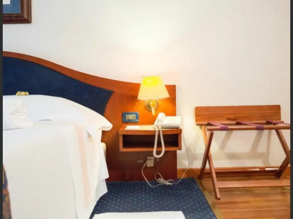 Massimo Plaza Hotel Palermo Itália